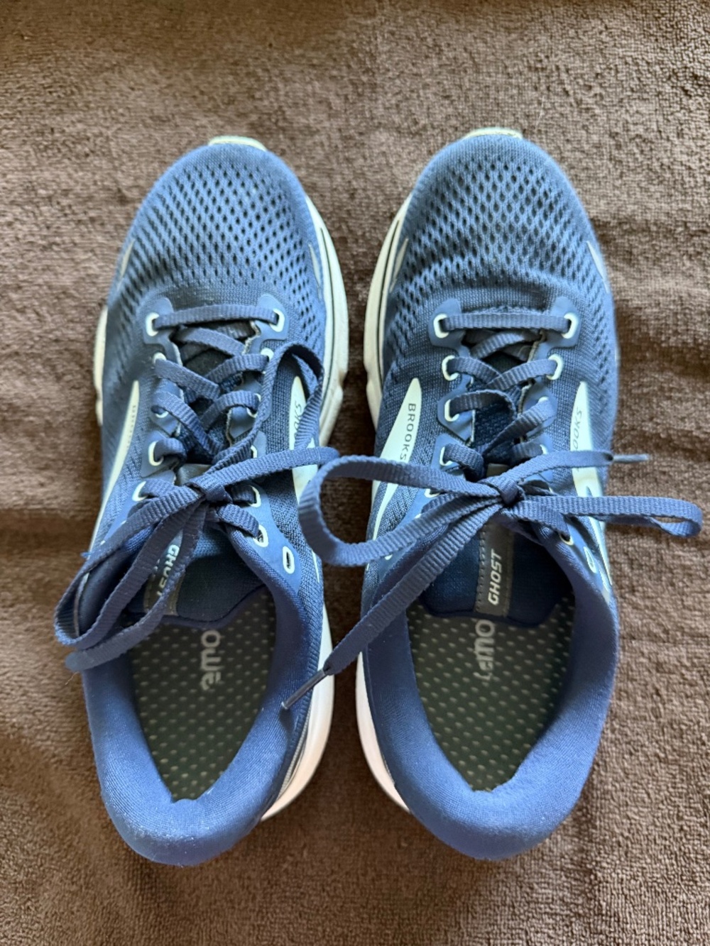 Brooks Ghost